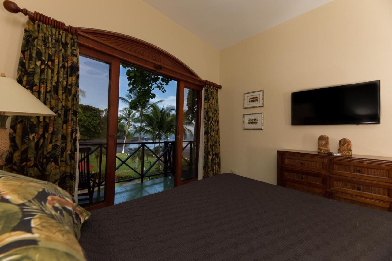 Hotel Club Del Mar Oceanfront 4*