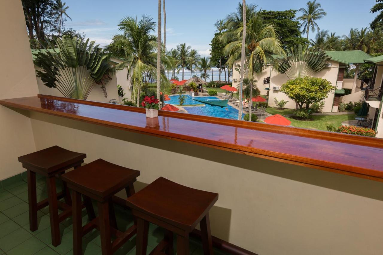 Club Del Mar Oceanfront 4*