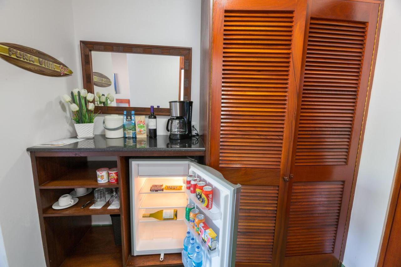 Club Del Mar Oceanfront Hotel 4*
